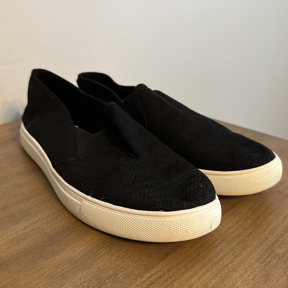 Steve Madden Women's Sneaker Size 10 - Picture 2 of 3